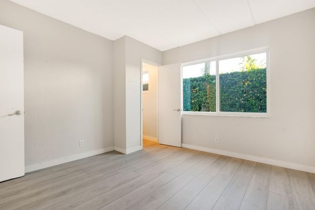 2649 Lake Drive 1, Singer Island, FL 33404