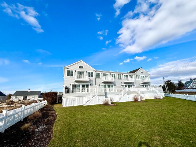 6 New Hampshire Avenue UNIT D, West Yarmouth, MA 02673