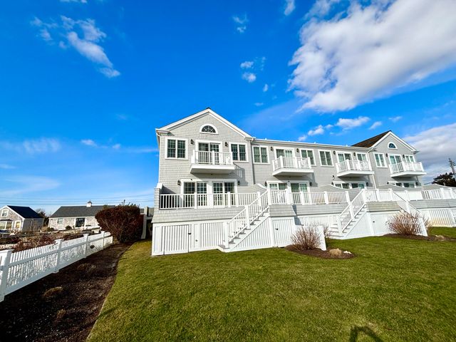 6 New Hampshire Avenue UNIT D, West Yarmouth, MA 02673