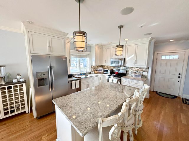 6 New Hampshire Avenue UNIT D, West Yarmouth, MA 02673