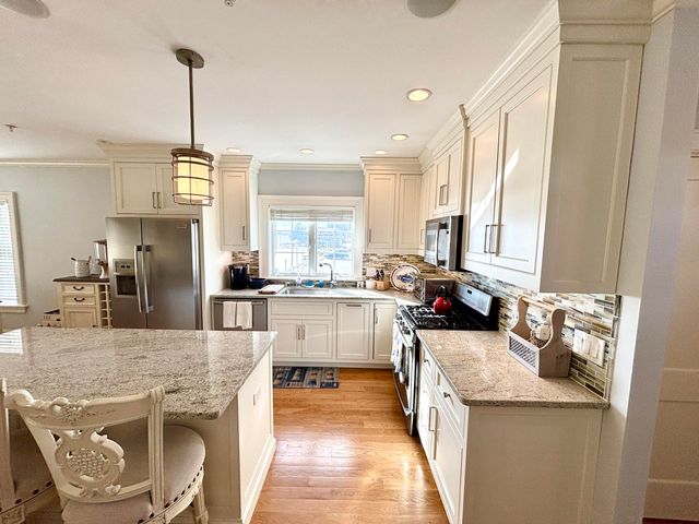 6 New Hampshire Avenue UNIT D, West Yarmouth, MA 02673