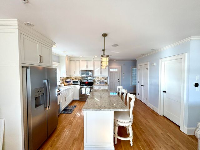 6 New Hampshire Avenue UNIT D, West Yarmouth, MA 02673