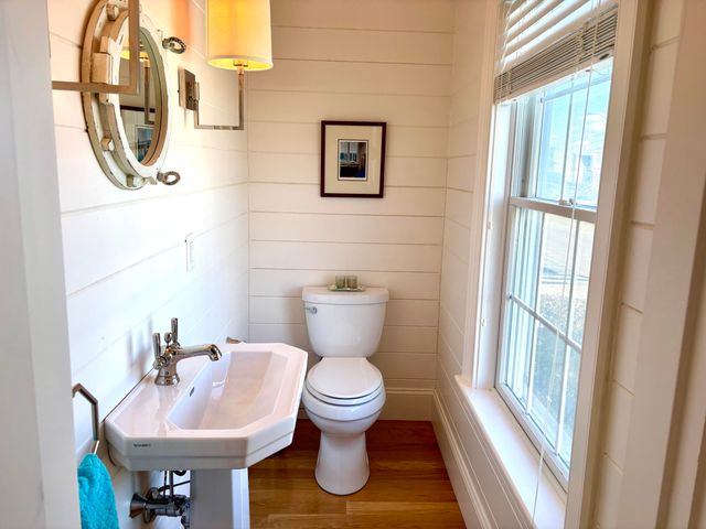 6 New Hampshire Avenue UNIT D, West Yarmouth, MA 02673