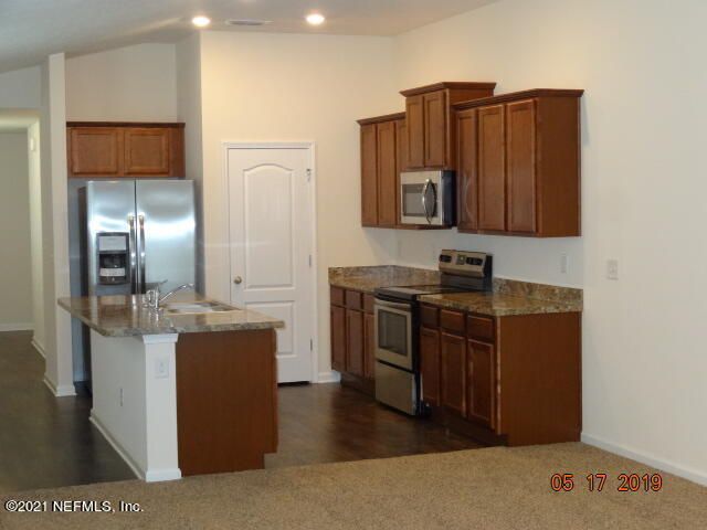 9059 KIPPER Drive, Jacksonville, FL 32211