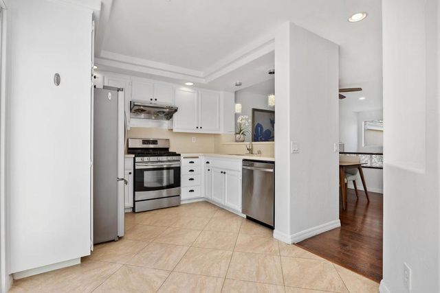 12922 Carmel Creek Road 34, San Diego, CA 92130