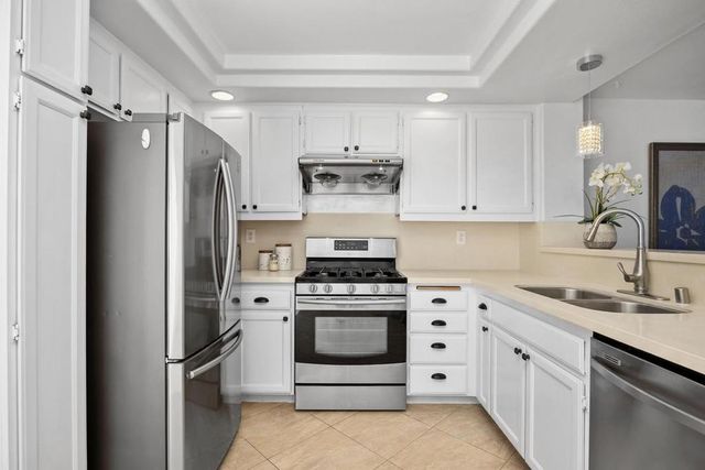 12922 Carmel Creek Road 34, San Diego, CA 92130