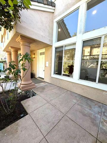 12922 Carmel Creek Road 34, San Diego, CA 92130