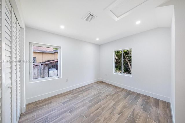 5900 NW 5th Ct 5900, Miami, FL 33127