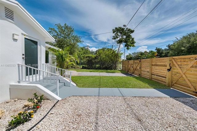 5900 NW 5th Ct 5900, Miami, FL 33127