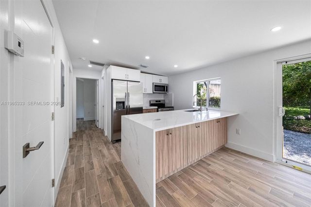 5900 NW 5th Ct 5900, Miami, FL 33127