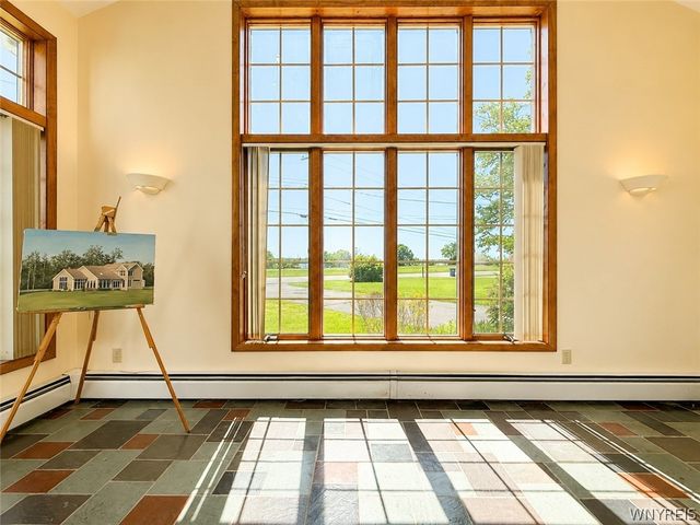 783 West River Road, Grand Island, NY 14072