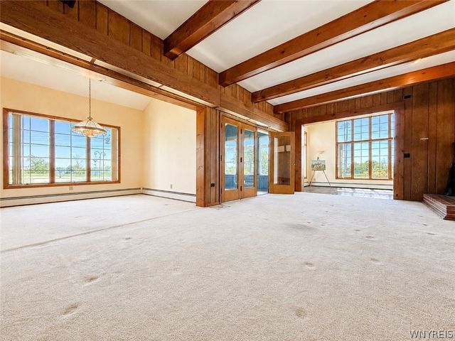 783 West River Road, Grand Island, NY 14072