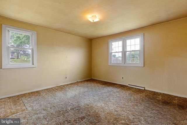 5 MARTA DR, Wilmington, DE 19808