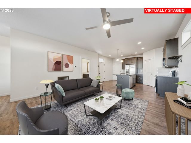 7032 S 11TH St, Ridgefield, WA 98642