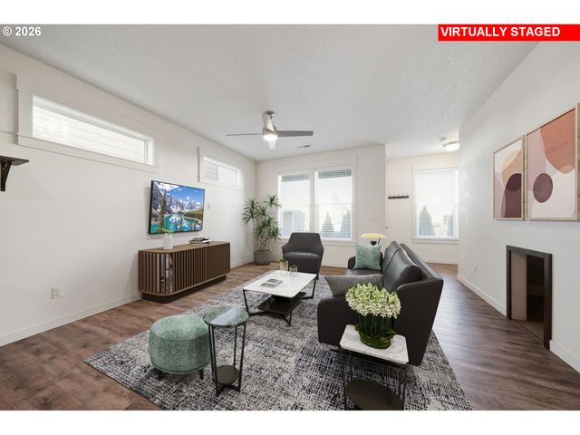 7032 S 11TH St, Ridgefield, WA 98642