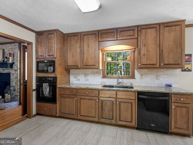 316 Satie Creek Way, Mcdonough, GA 30253