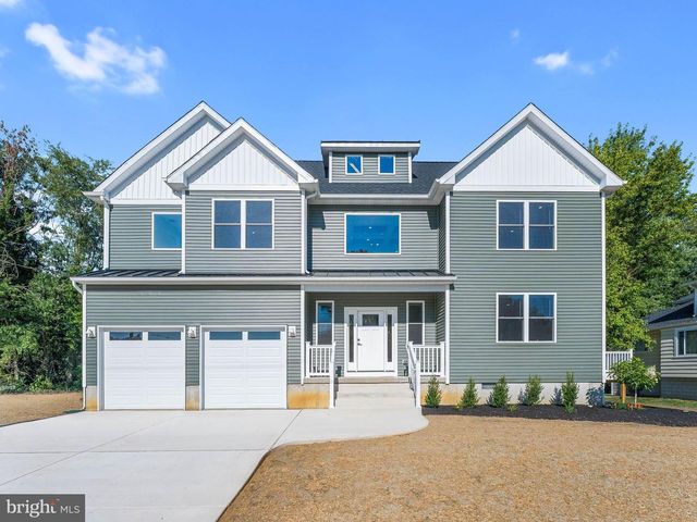 206 E CAMDEN AVE, Moorestown, NJ 08057
