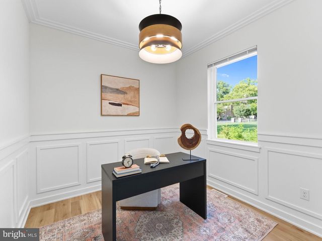 206 E CAMDEN AVE, Moorestown, NJ 08057