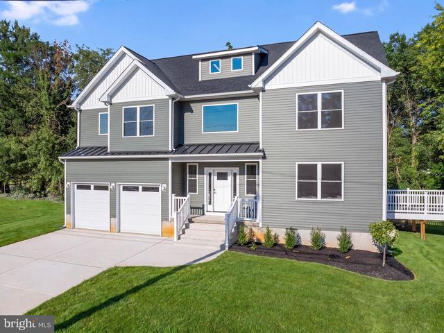 206 E CAMDEN AVE, Moorestown, NJ 08057