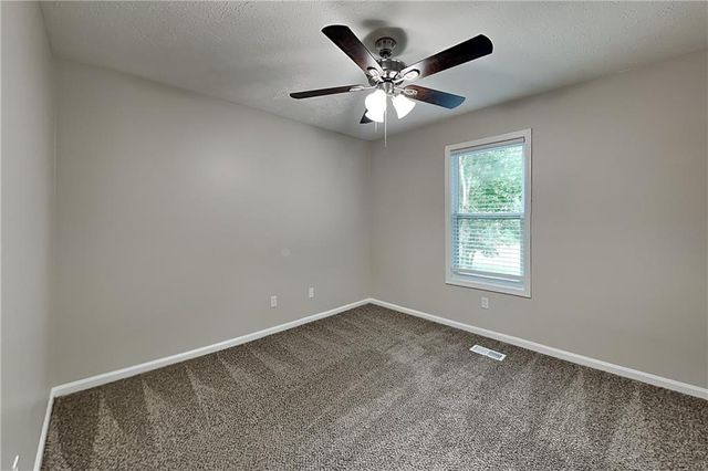 174 Fox Drive, Dallas, GA 30157