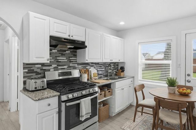 3325 Mccrarey Drive, Houston, TX 77088