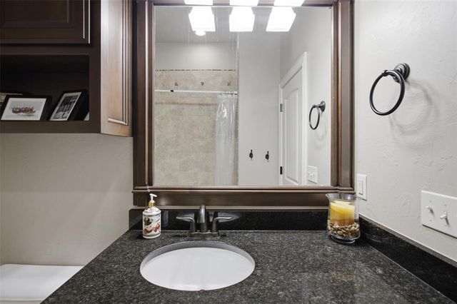 16001 SE 85th Street, Choctaw, OK 73020