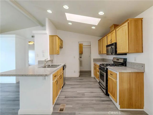 24414 University 62, Loma Linda, CA 92354