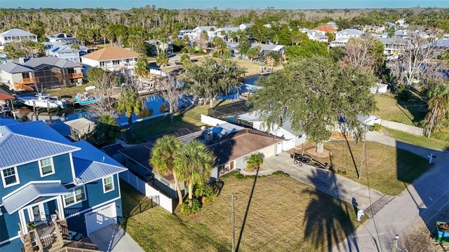 2051 NW 17 STREET, Crystal River, FL 34429