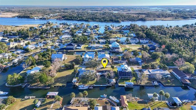 2051 NW 17 STREET, Crystal River, FL 34429