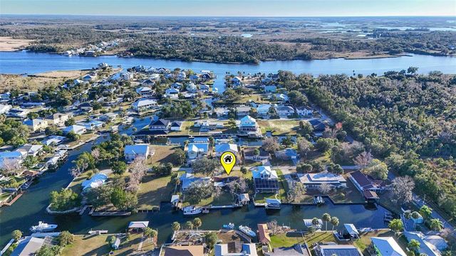 2051 NW 17 STREET, Crystal River, FL 34429