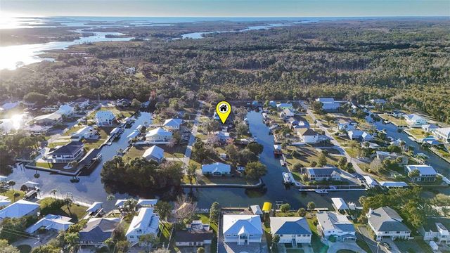 2051 NW 17 STREET, Crystal River, FL 34429