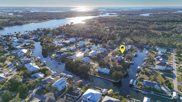 2051 NW 17 STREET, Crystal River, FL 34429