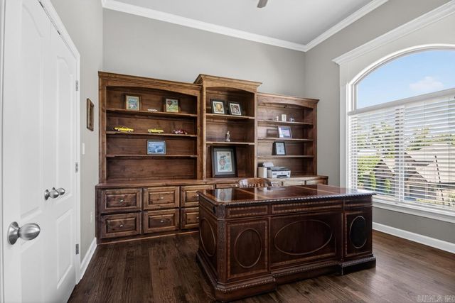 8 Weatherstone Point, Little Rock, AR 72211