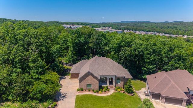 8 Weatherstone Point, Little Rock, AR 72211