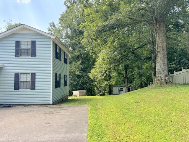1202 Pickle Knight Rd, Joelton, TN 37080