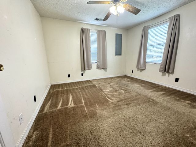 1202 Pickle Knight Rd, Joelton, TN 37080
