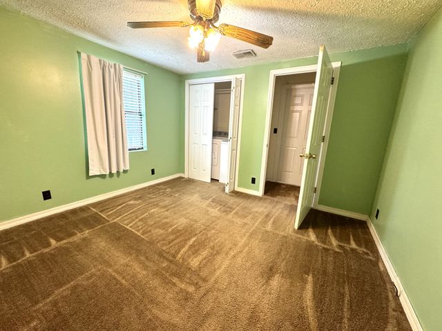 1202 Pickle Knight Rd, Joelton, TN 37080