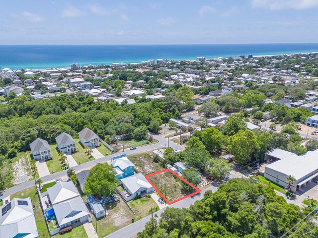 11902 W Governor Drive, Panama City Beach, FL 32413