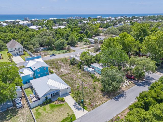 11902 W Governor Drive, Panama City Beach, FL 32413
