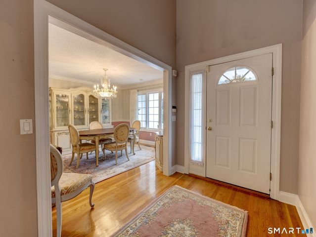 37 Skyview Terrace, Manchester, CT 06040