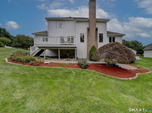 37 Skyview Terrace, Manchester, CT 06040