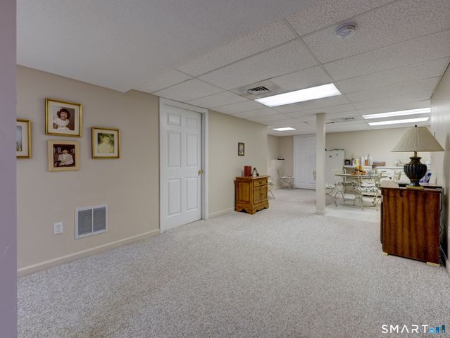 37 Skyview Terrace, Manchester, CT 06040