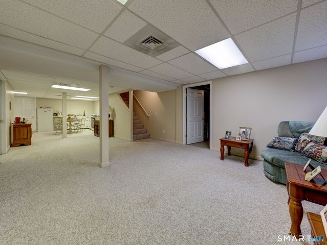 37 Skyview Terrace, Manchester, CT 06040