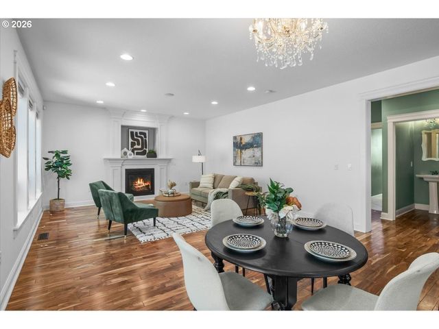 1667 PTARMIGAN St, Salem, OR 97304