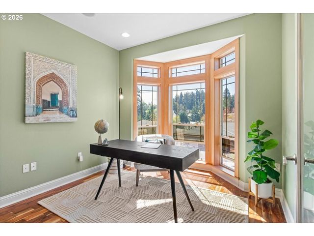 1667 PTARMIGAN St, Salem, OR 97304