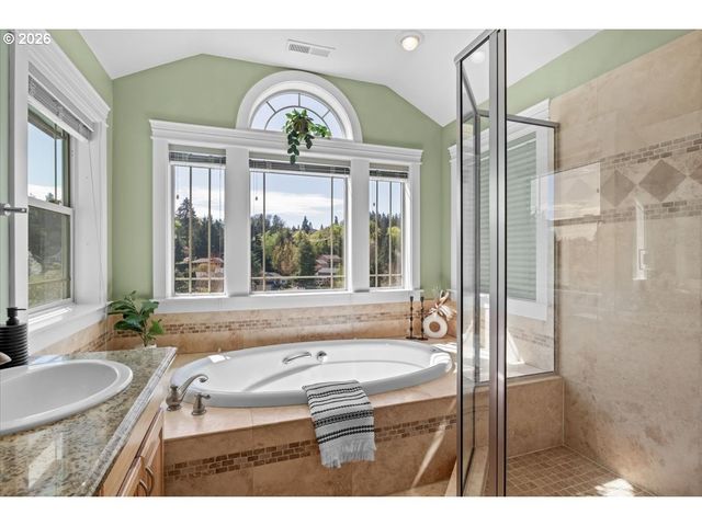 1667 PTARMIGAN St, Salem, OR 97304