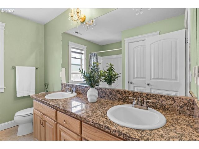1667 PTARMIGAN St, Salem, OR 97304