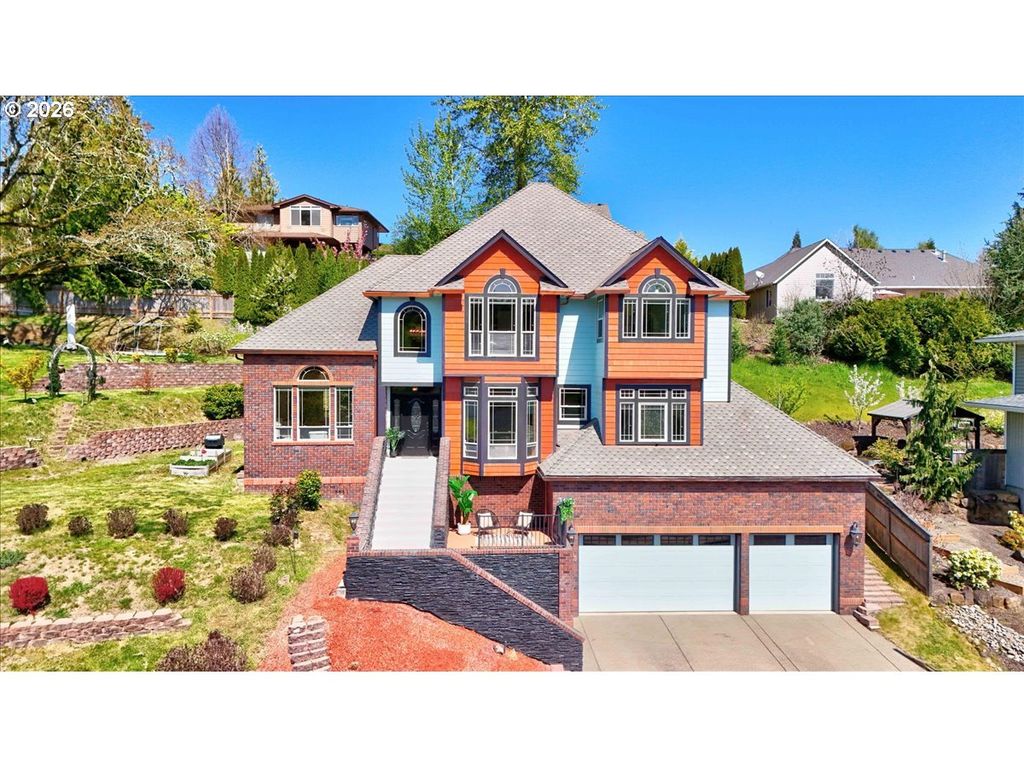 1667 PTARMIGAN St, Salem, OR 97304
