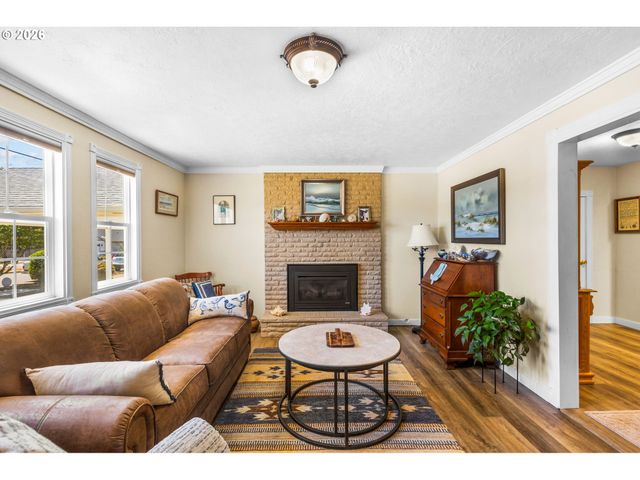 499 Ne CHERRY St, Sublimity, OR 97385