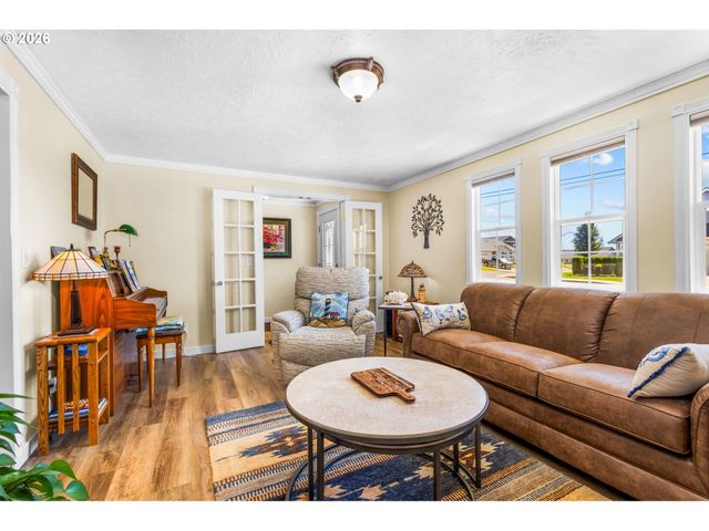 499 Ne CHERRY St, Sublimity, OR 97385
